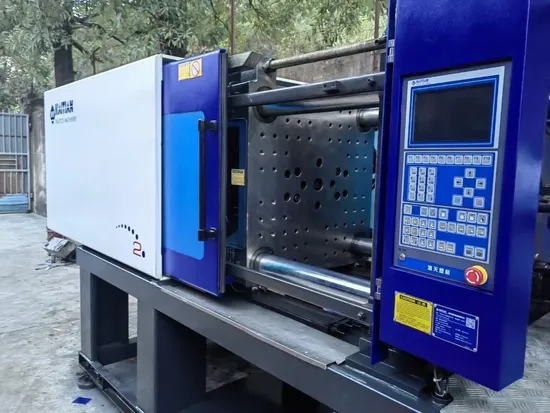 중고 플라스틱 사출 기계 Ma 2500 플라스틱 보조 기계 250 톤 판매 중고 플라스틱 사출 금형